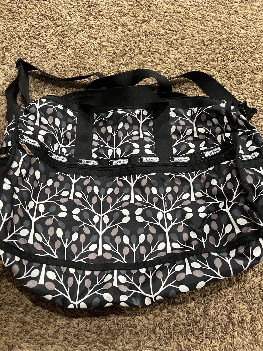 LeSportsac weekender travel bag in Arbor Tree print